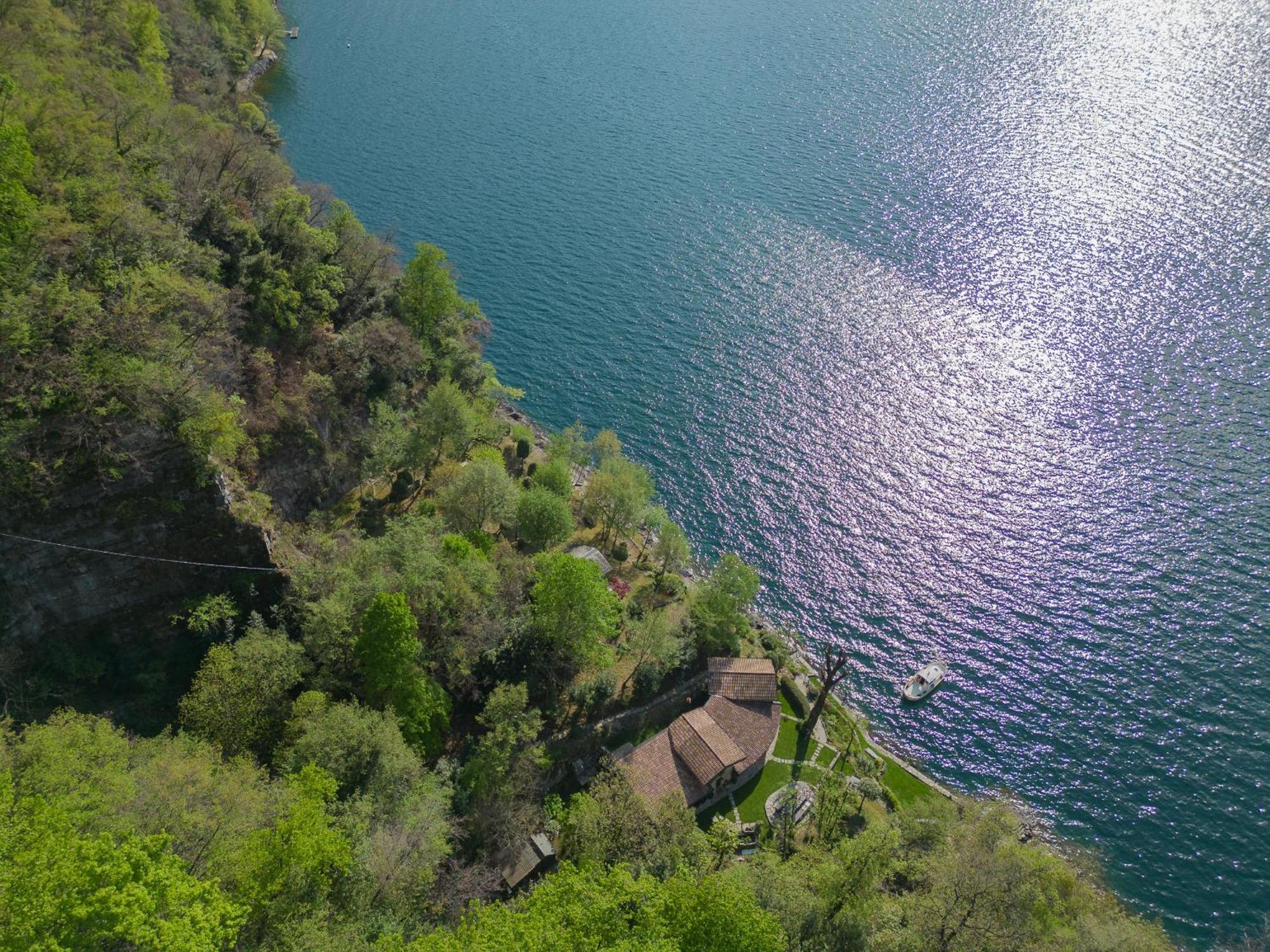 The Writer'S Nest Waterfront Villa By Rent All Como Faggeto Lario Екстер'єр фото